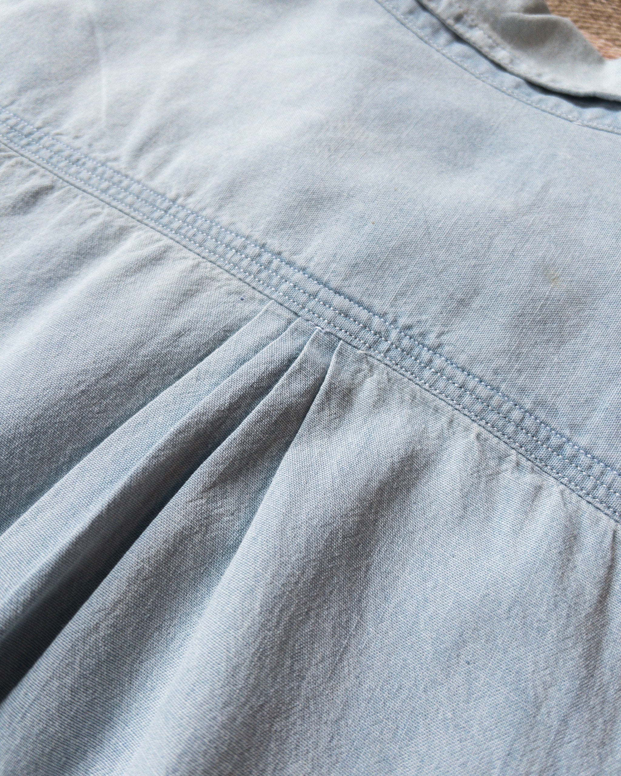 INDIGO CHAMBRAY WORKSHIRT