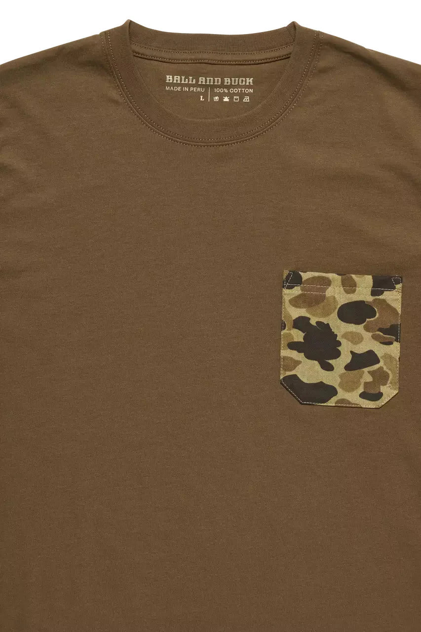 POCKET TEE - L.E. & Chalk