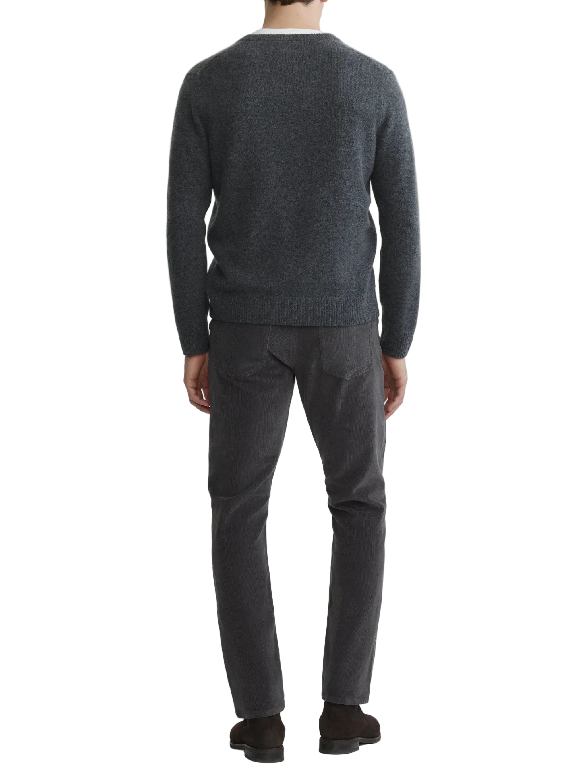 RUSSELL SLIM STRAIGHT CORDUROY
