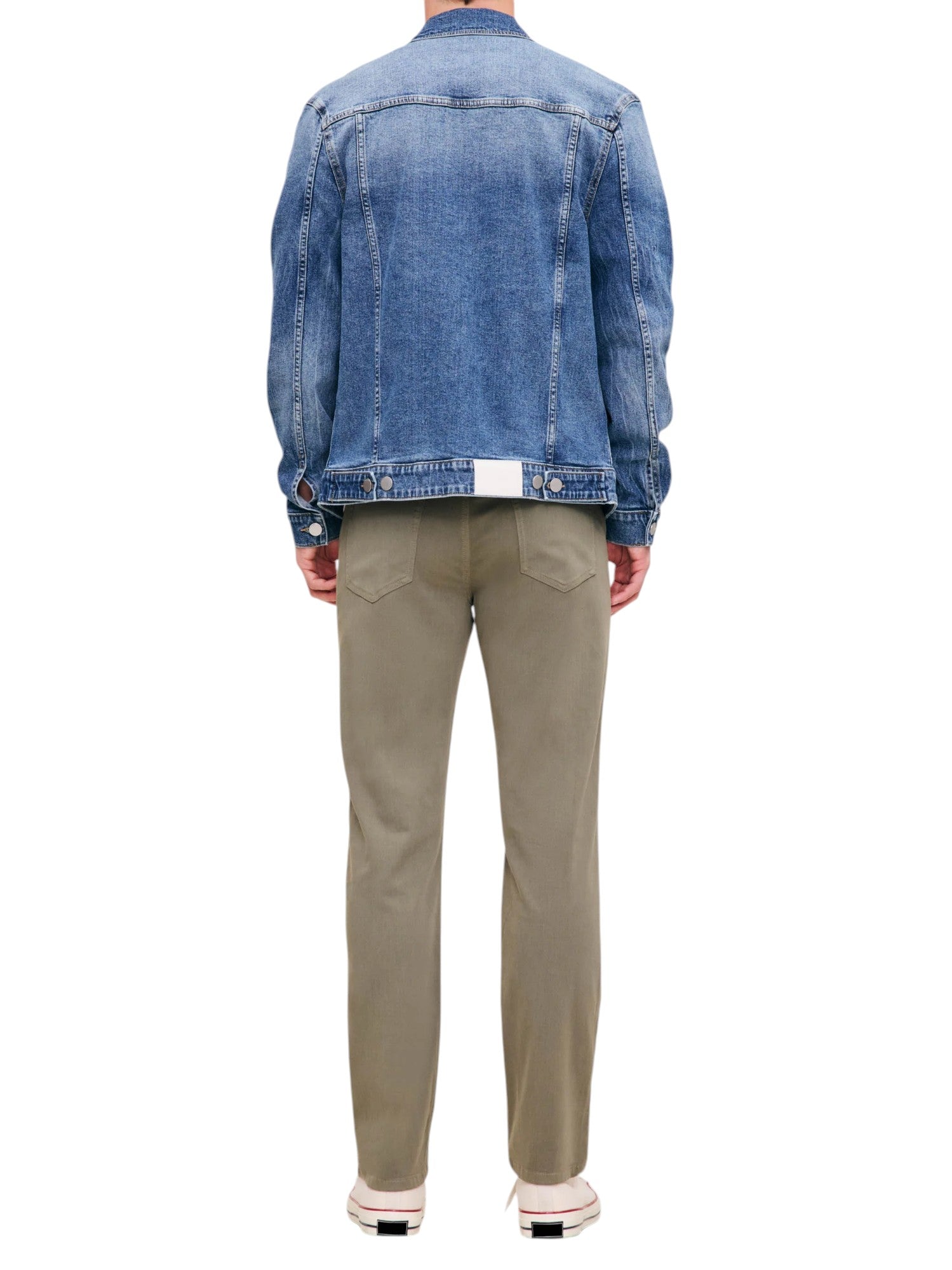 RUSSELL SLIM STRAIGHT