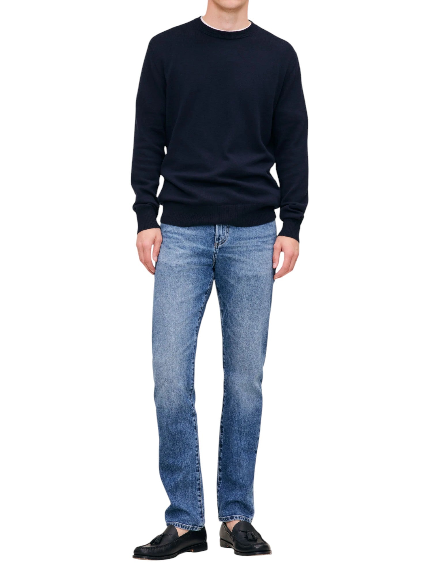 RUSSELL SLIM STRAIGHT