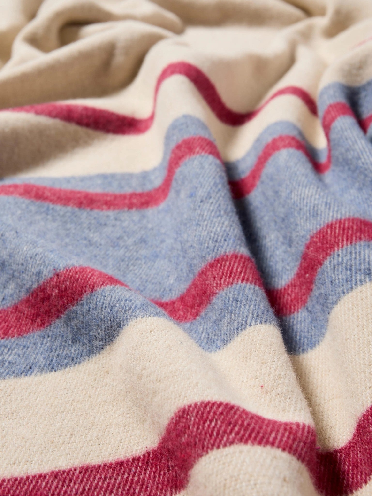 BRUSHED RECYCLED COTTON BLANKET