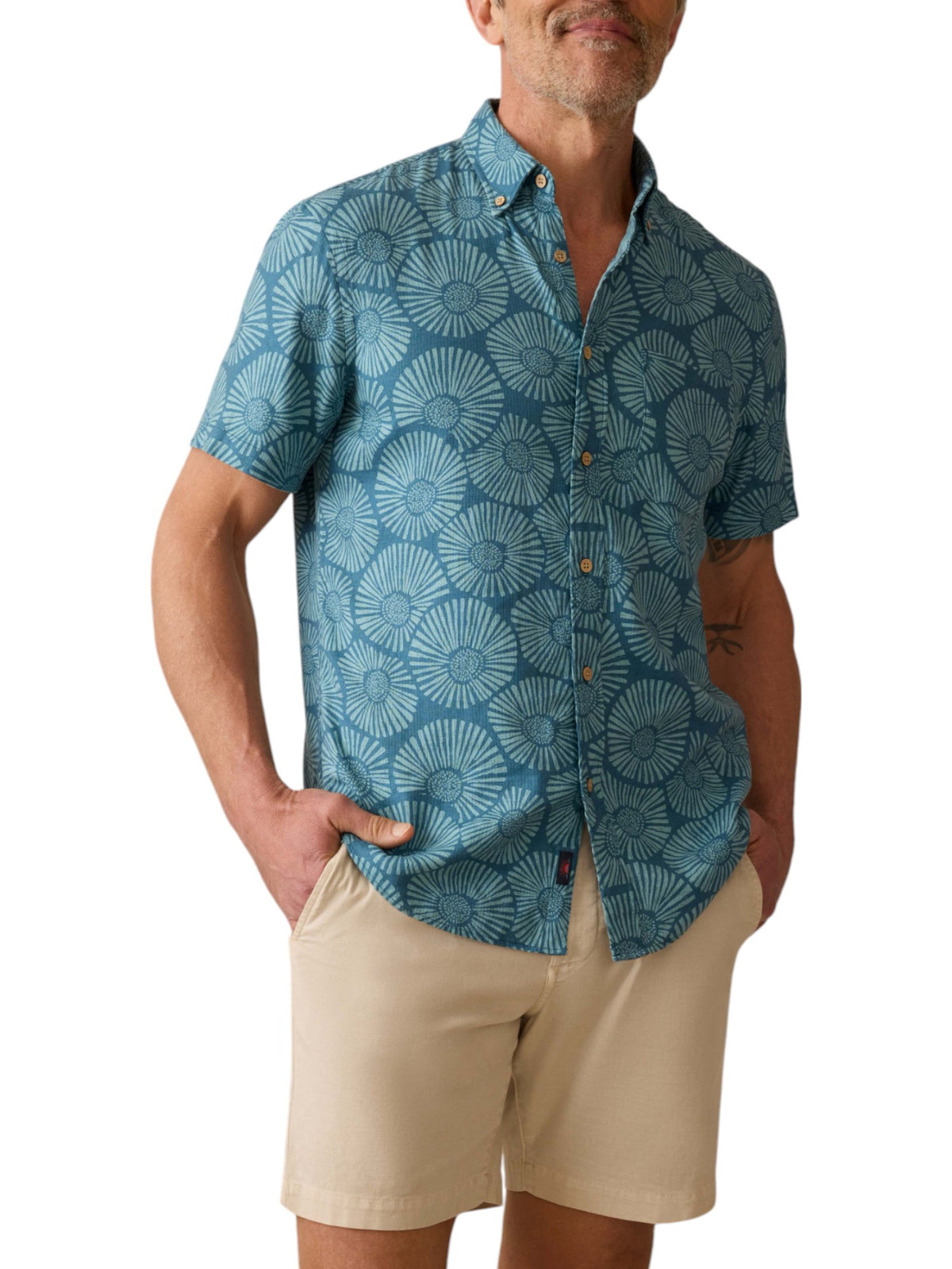 SS BREEZE SHIRT - L.E. & Chalk