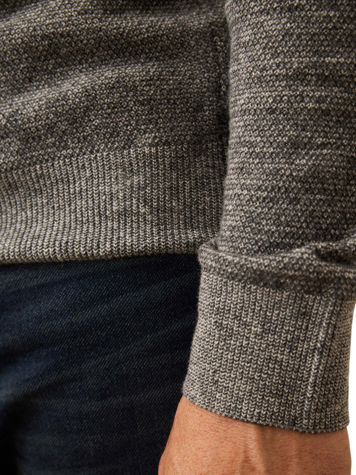 JACKSON CREW SWEATER - L.E. & Chalk