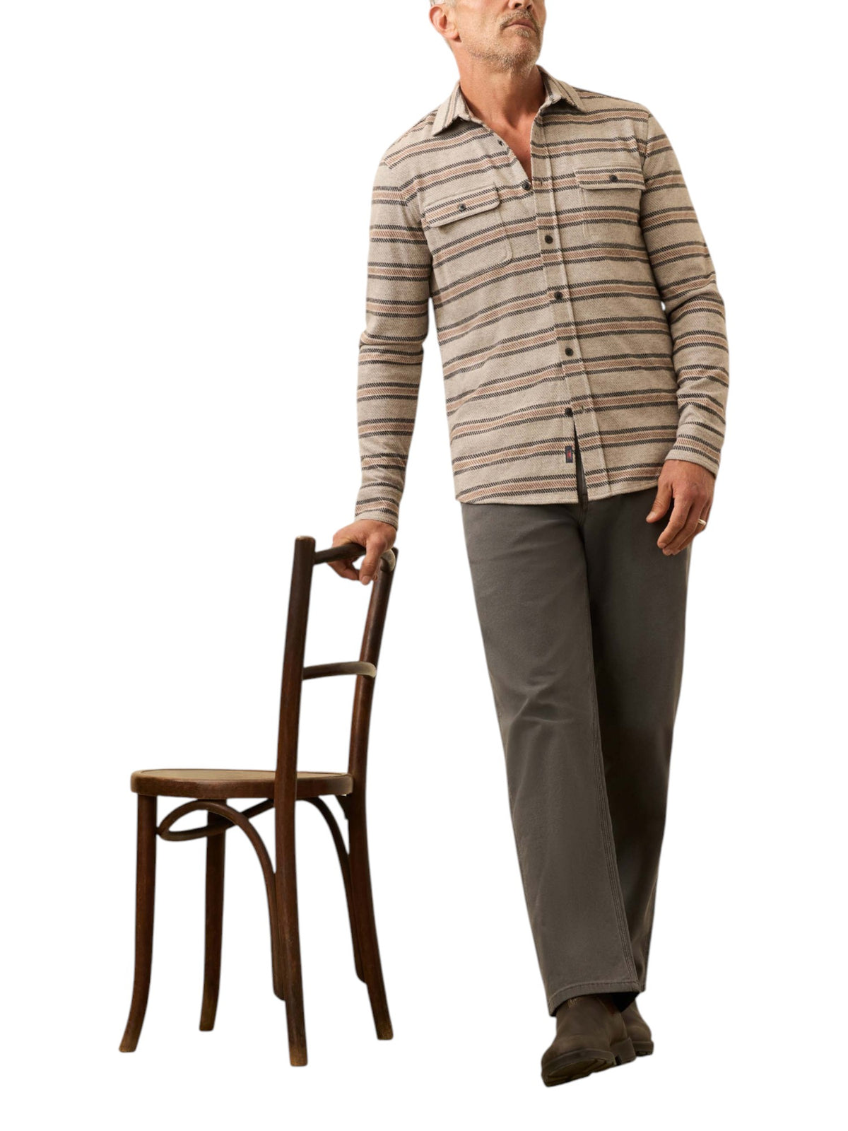 LEGEND SWEATER SHIRT - L.E. & Chalk