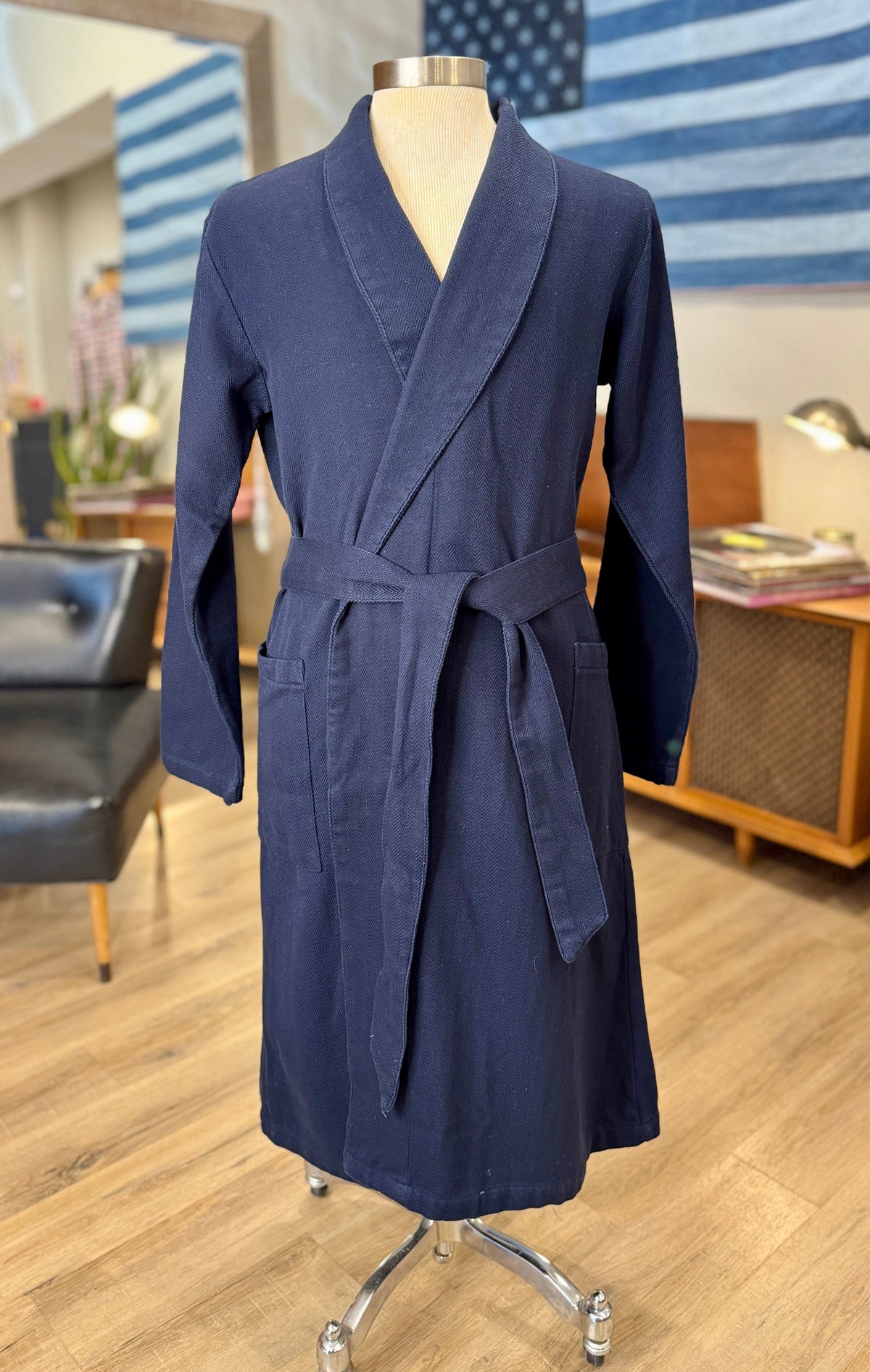 HERRINGBONE ROBE - L.E. & Chalk