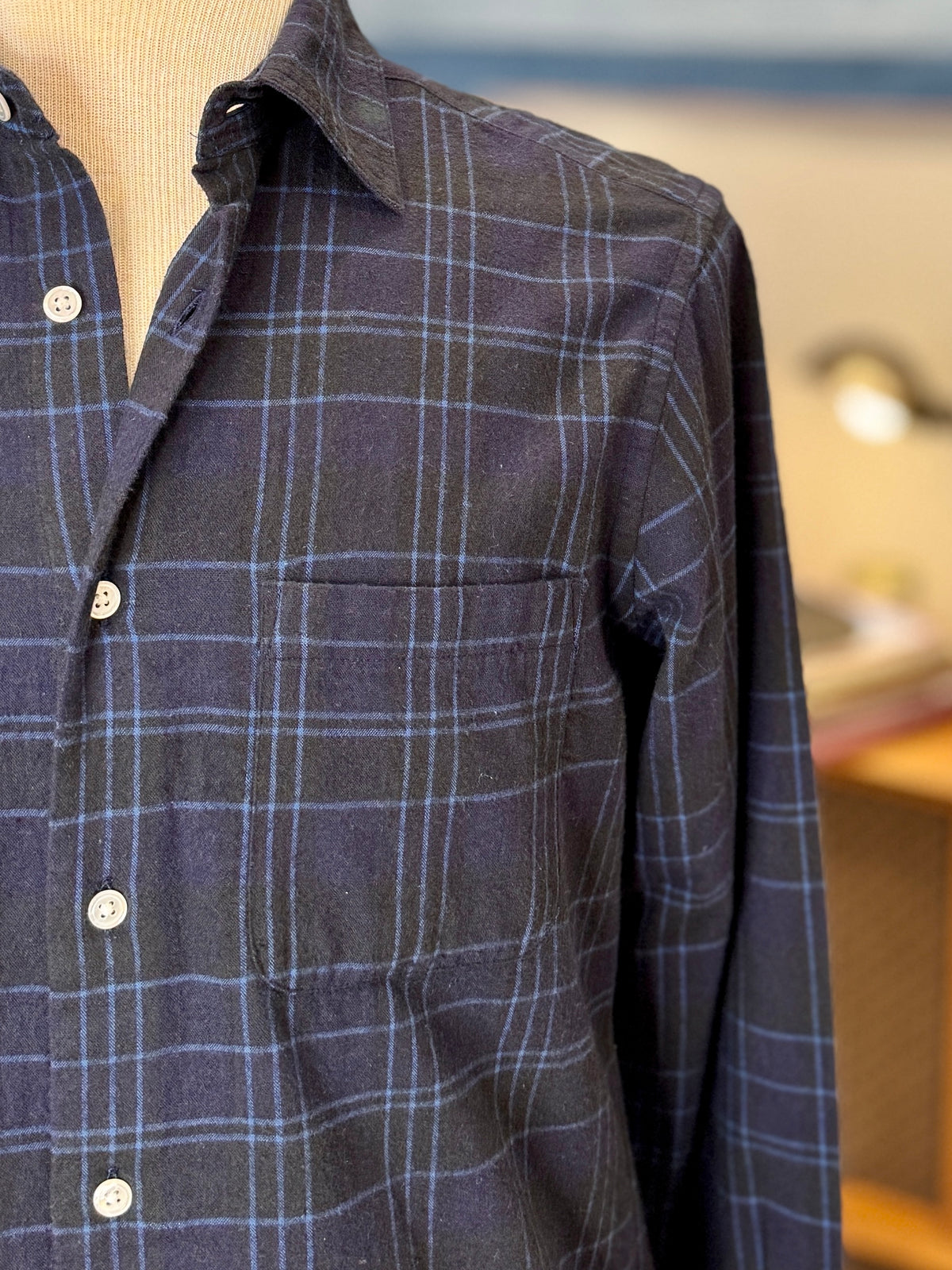 CLASSIC BUTTON DOWN LS - L.E. & Chalk
