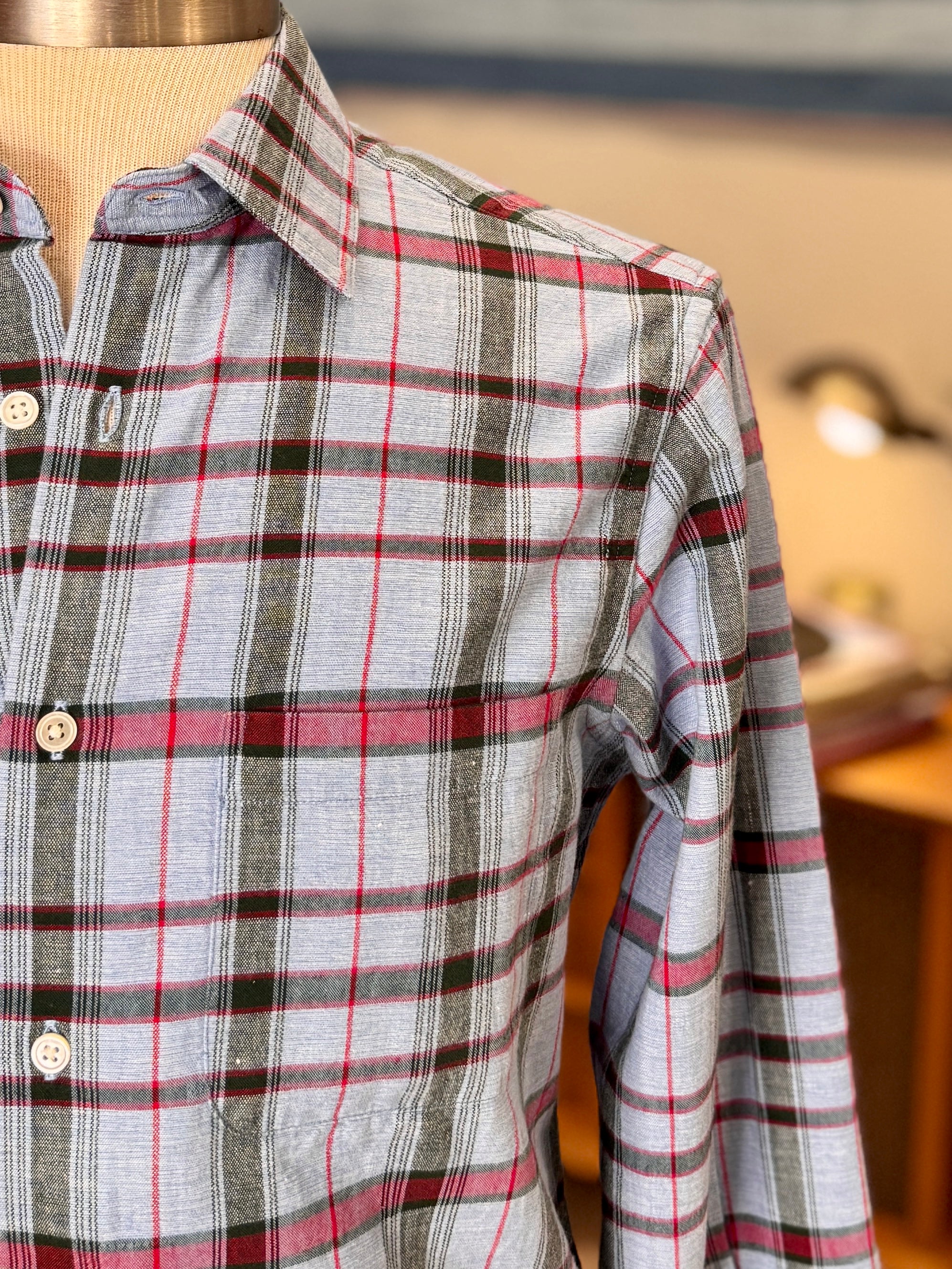 CLASSIC BUTTON DOWN LS