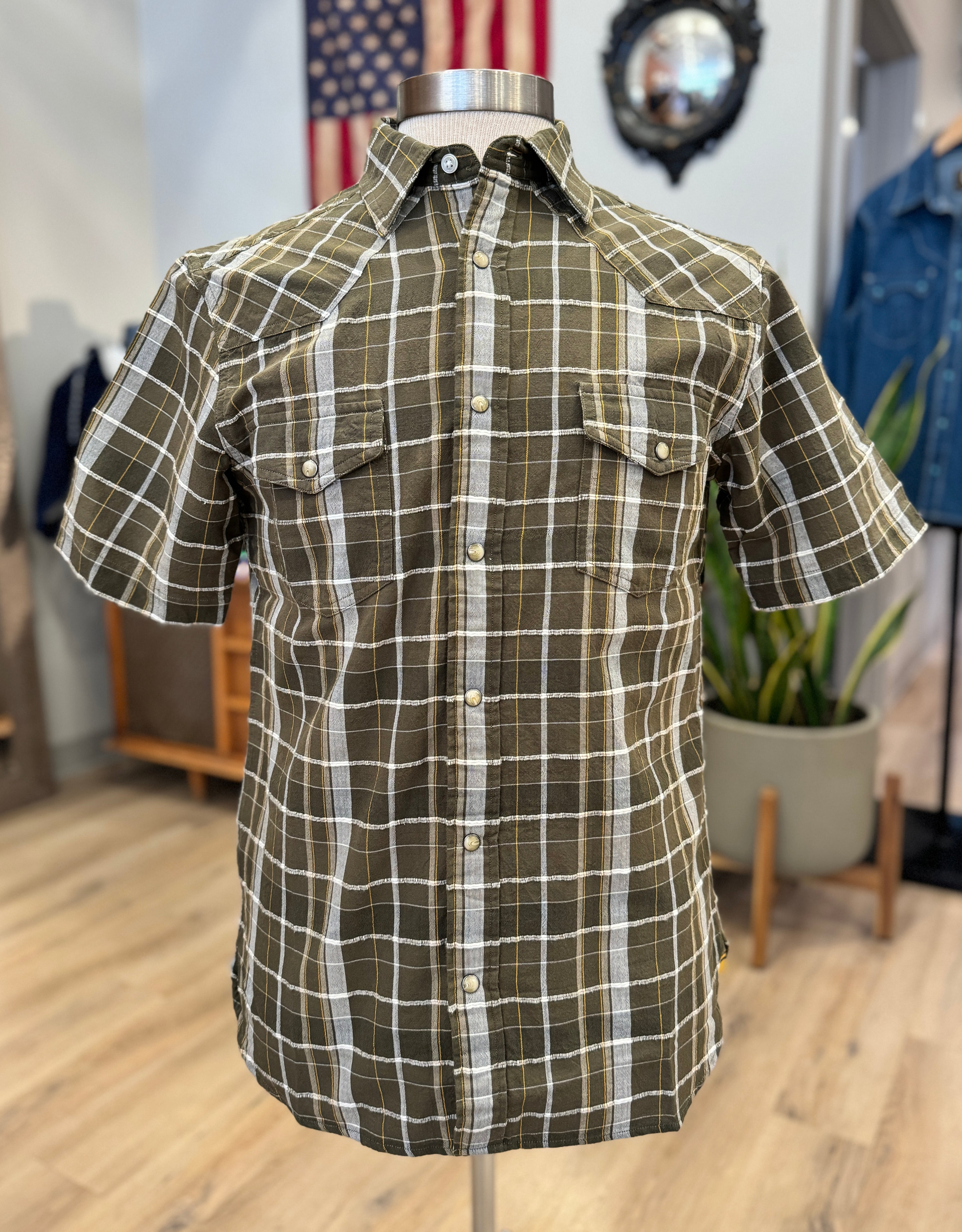 WESTERN STRAIGHT COLLAR SS SHIRT