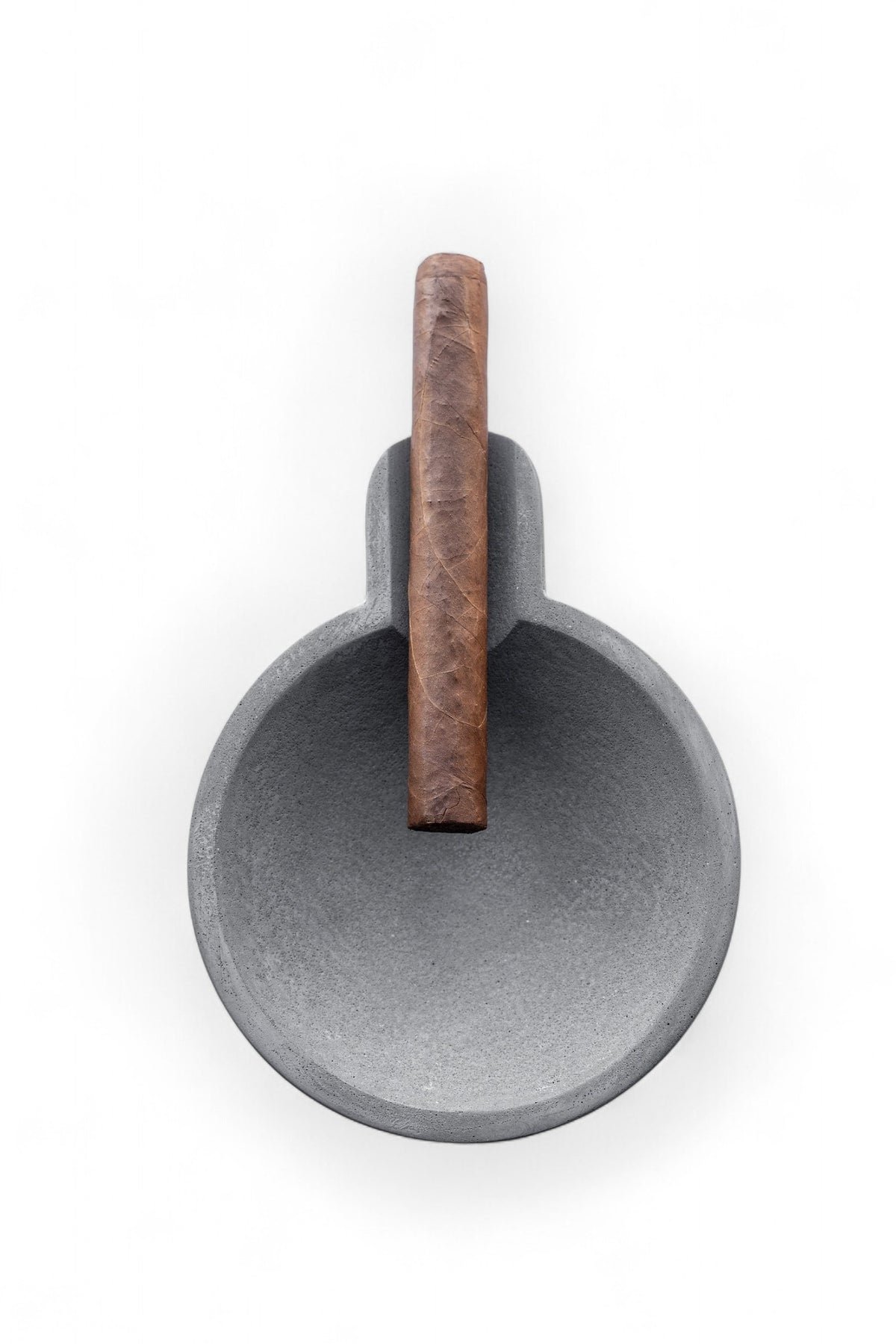 CIGAR TRAY - L.E. & Chalk
