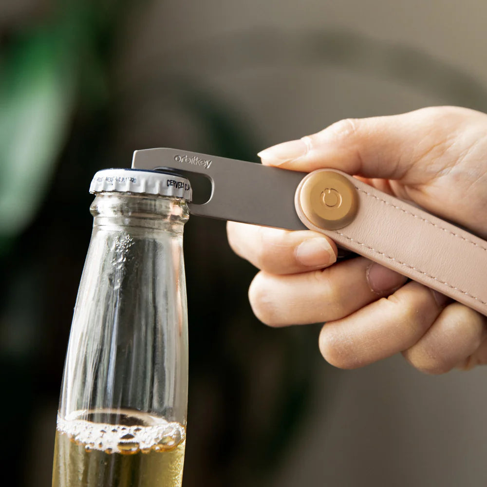 BOTTLE OPENER - L.E. & Chalk
