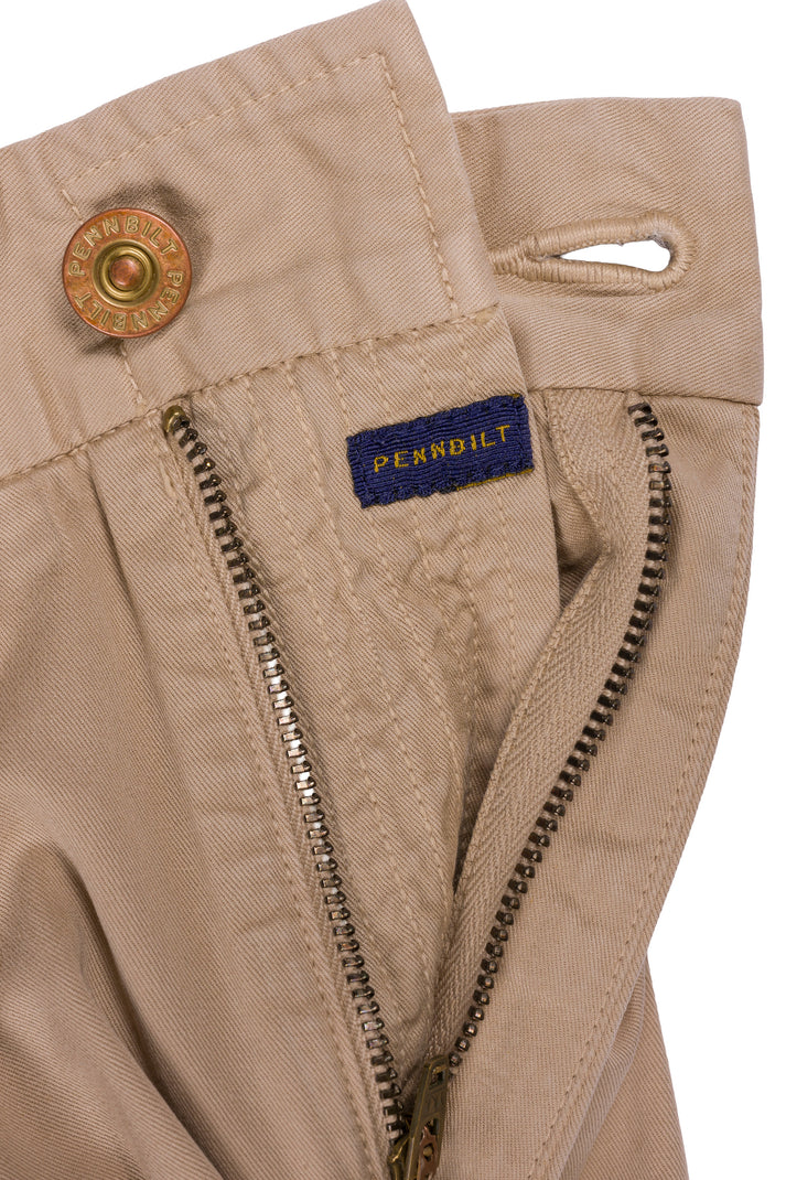 THE AIRMAN CHINO