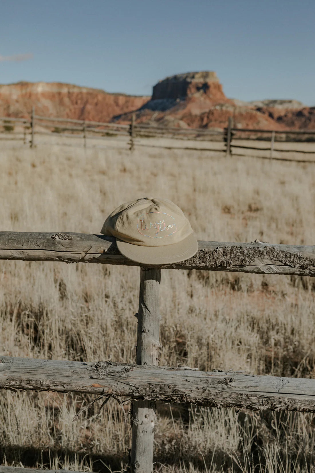 CANVAS ROPE HAT - L.E. & Chalk