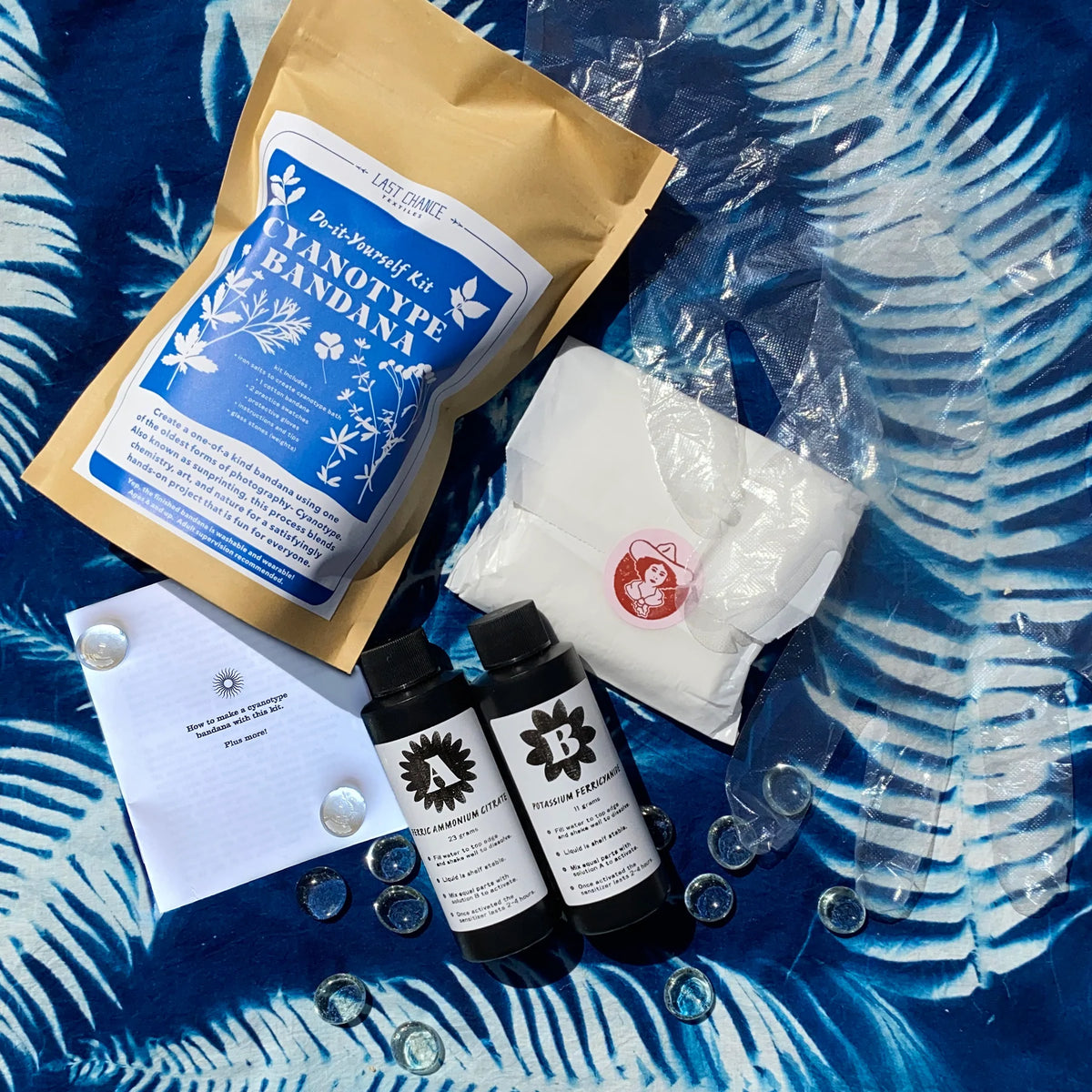DIY BANDANA KIT - L.E. & Chalk