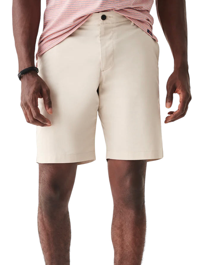 MOVEMENT CHINO SHORT