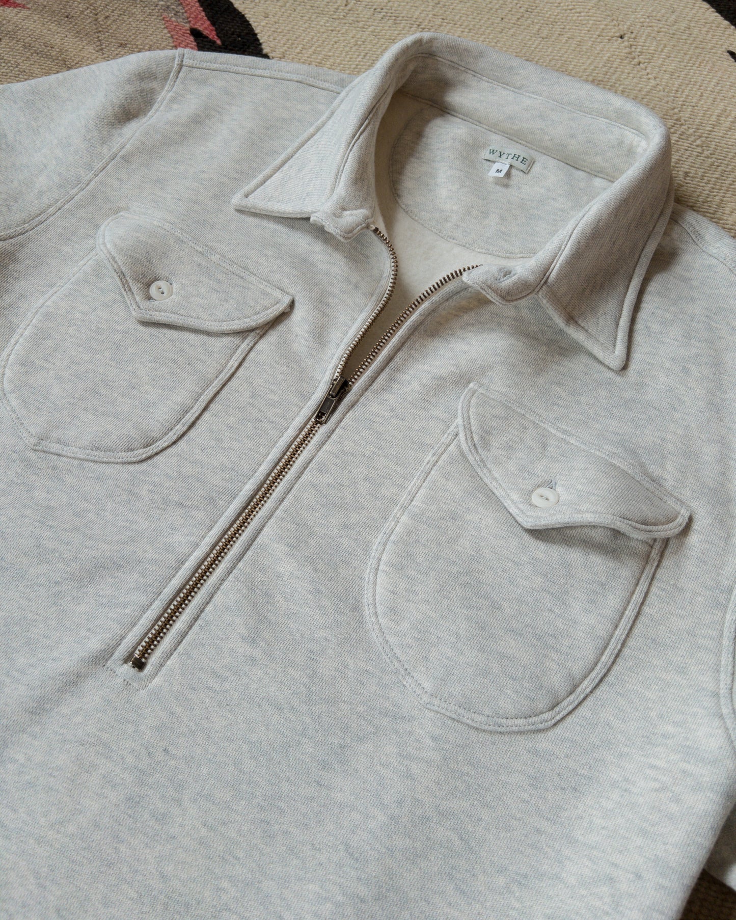 HALF ZIP SWEATSHIRT