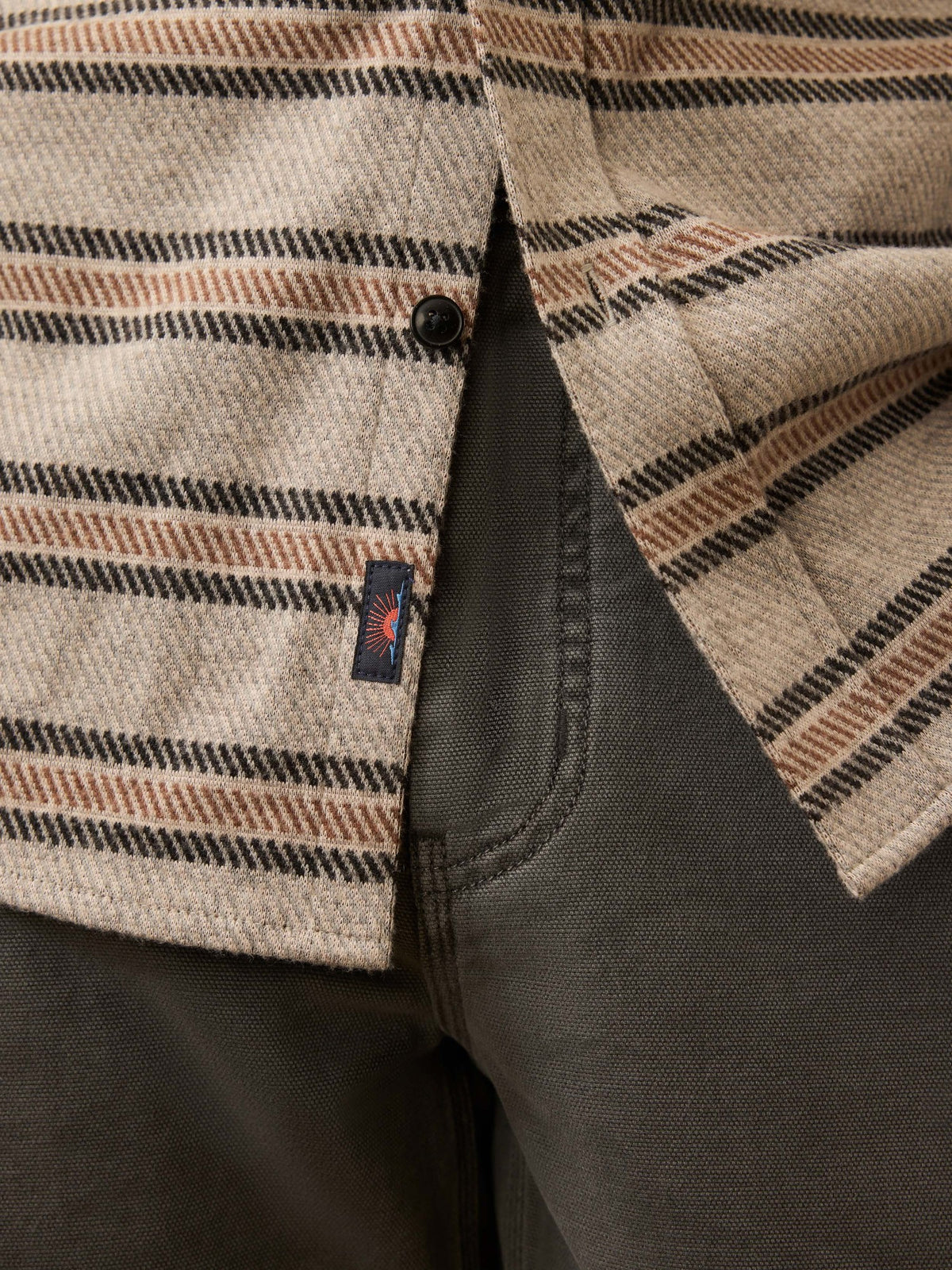 LEGEND SWEATER SHIRT - L.E. &amp; Chalk