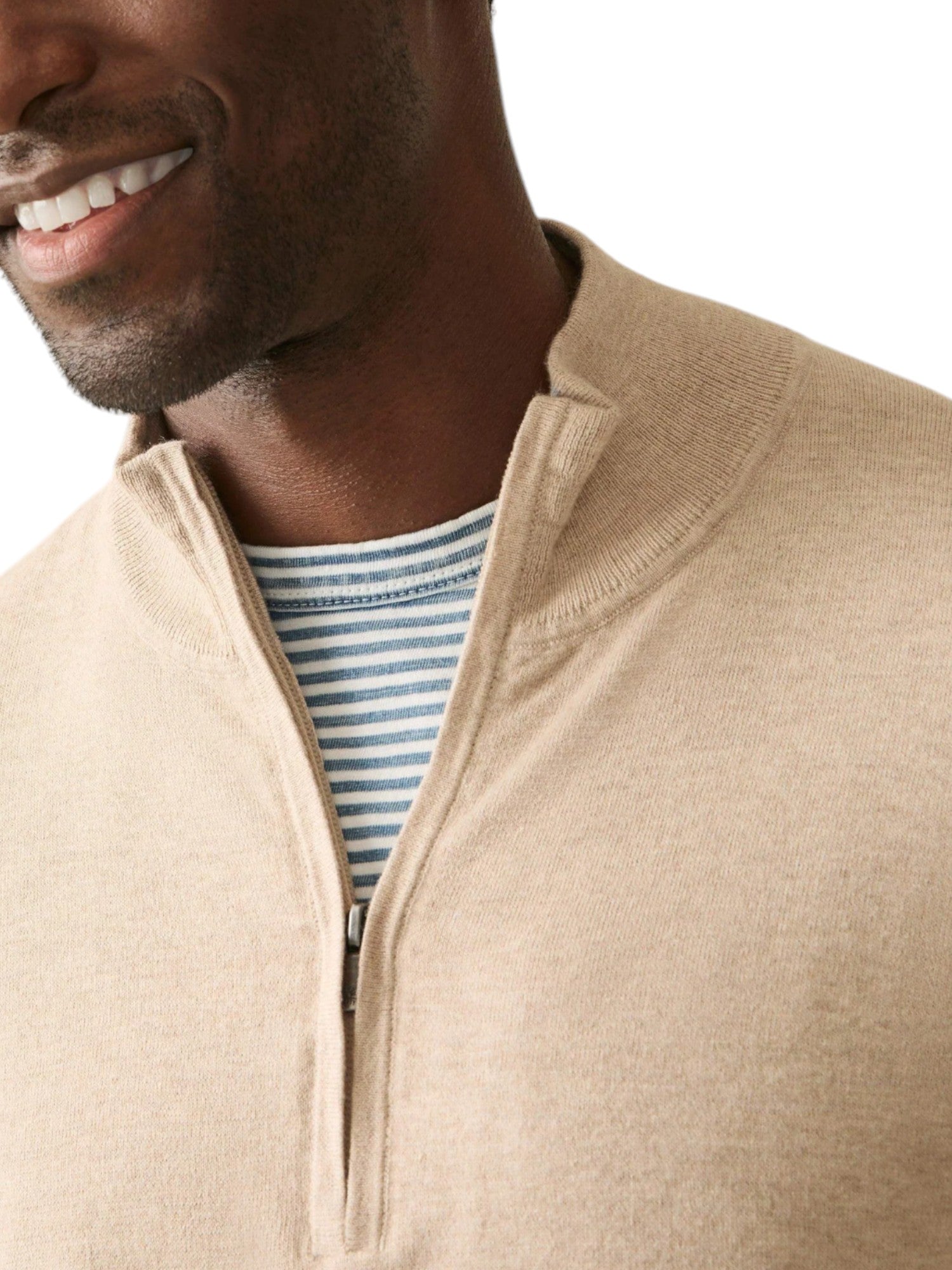 MOVEMENT QUARTER ZIP SWEATER