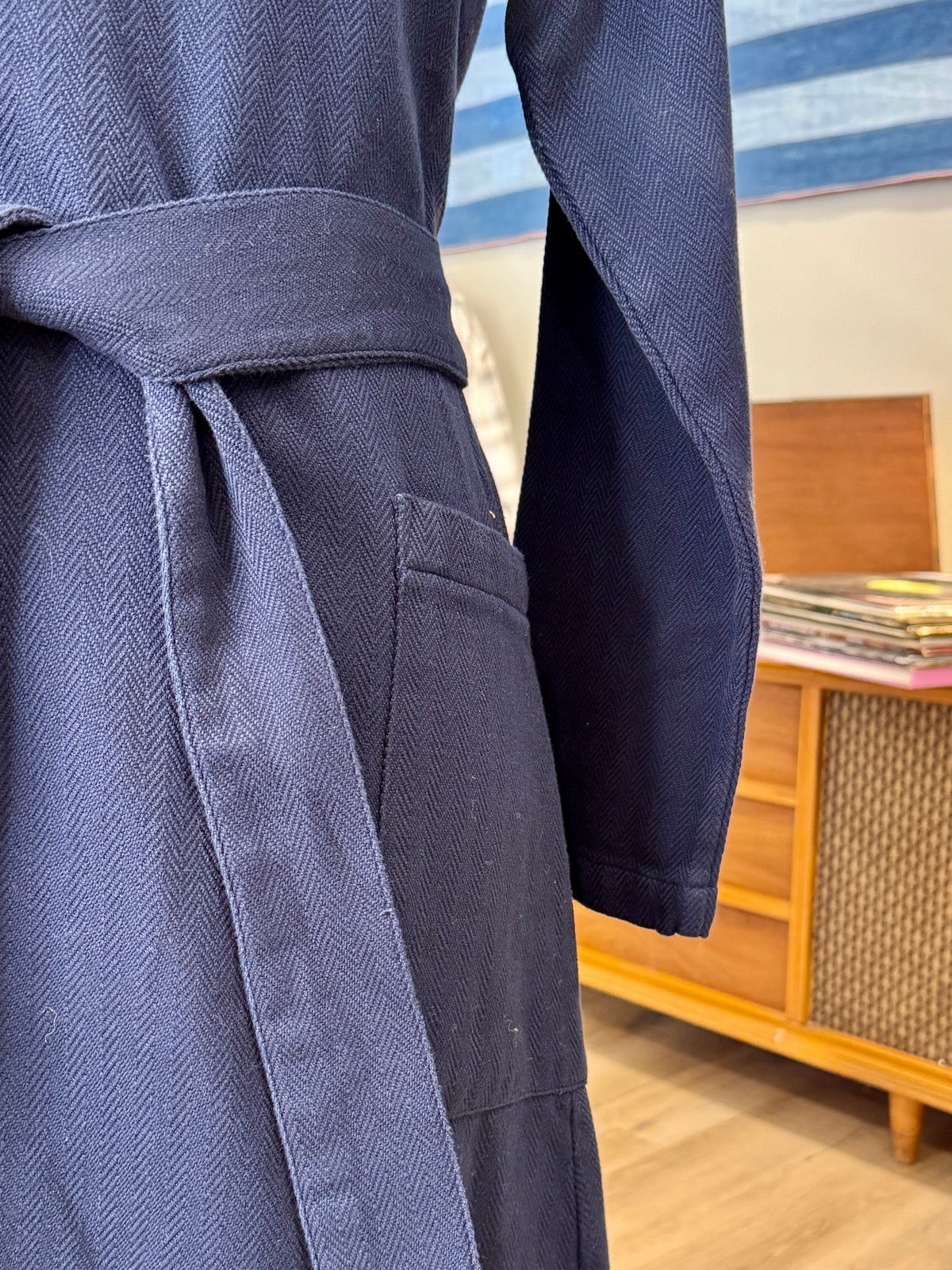 HERRINGBONE ROBE - L.E. &amp; Chalk