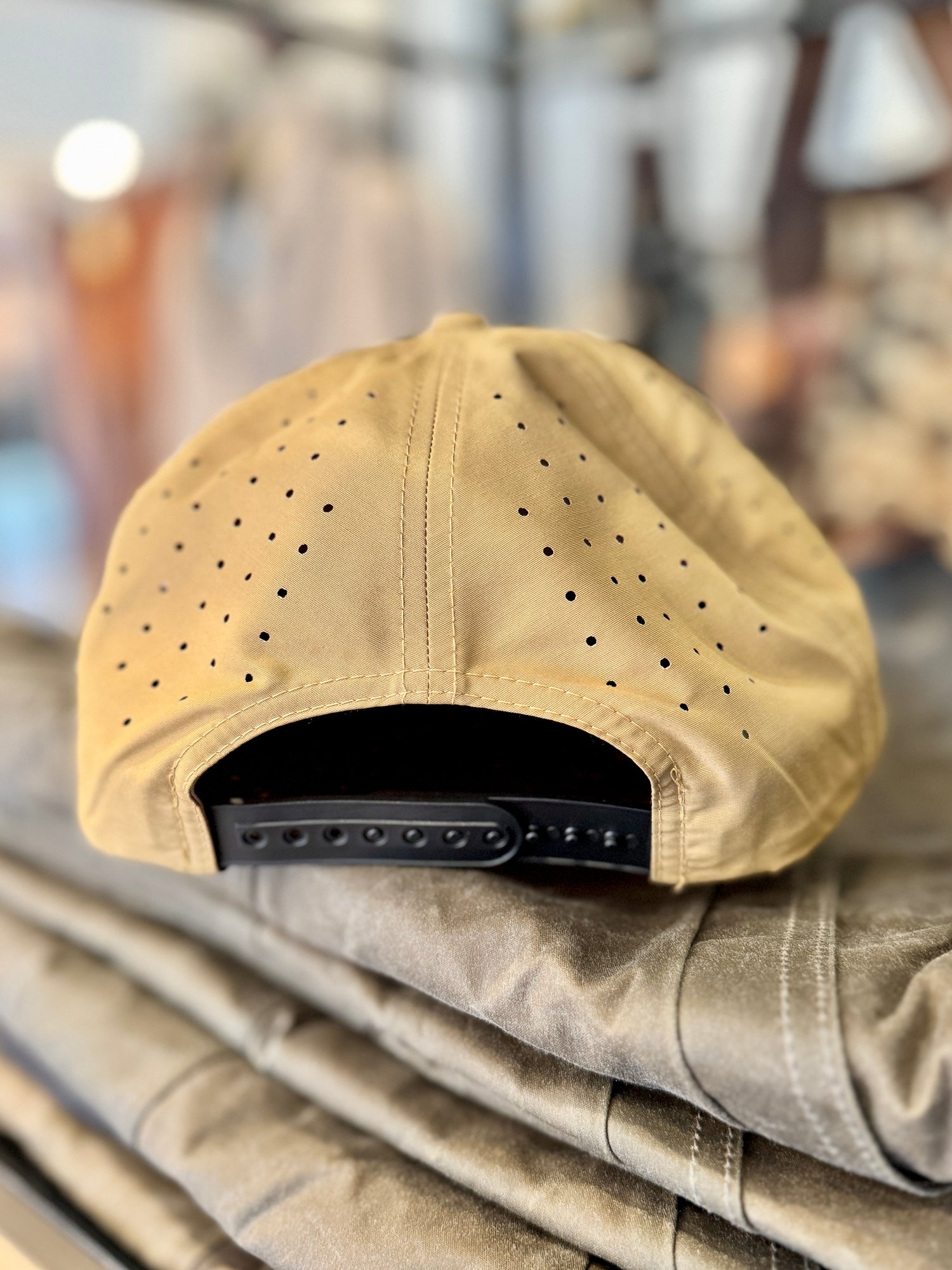 BANNER PATCH SHOP HAT