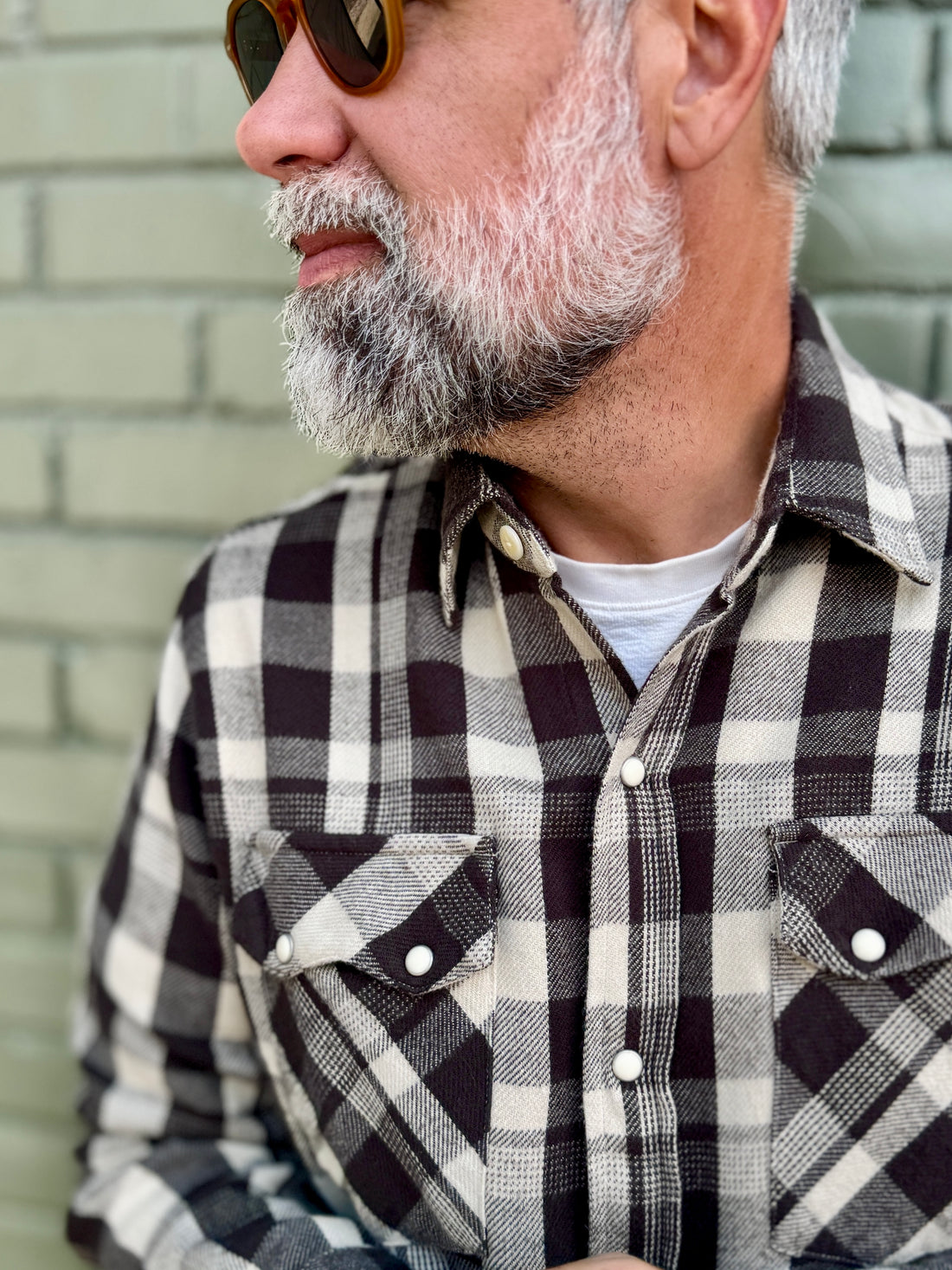 WASHED FLANNEL PEARLSNAP SHIRT