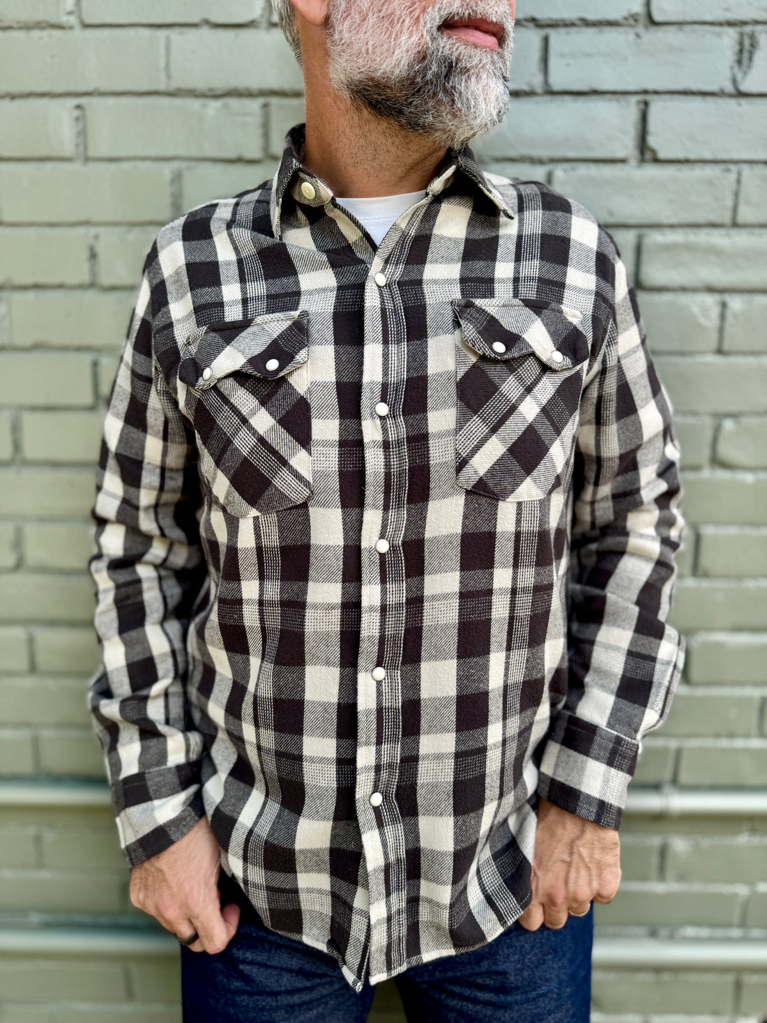 WASHED FLANNEL PEARLSNAP SHIRT