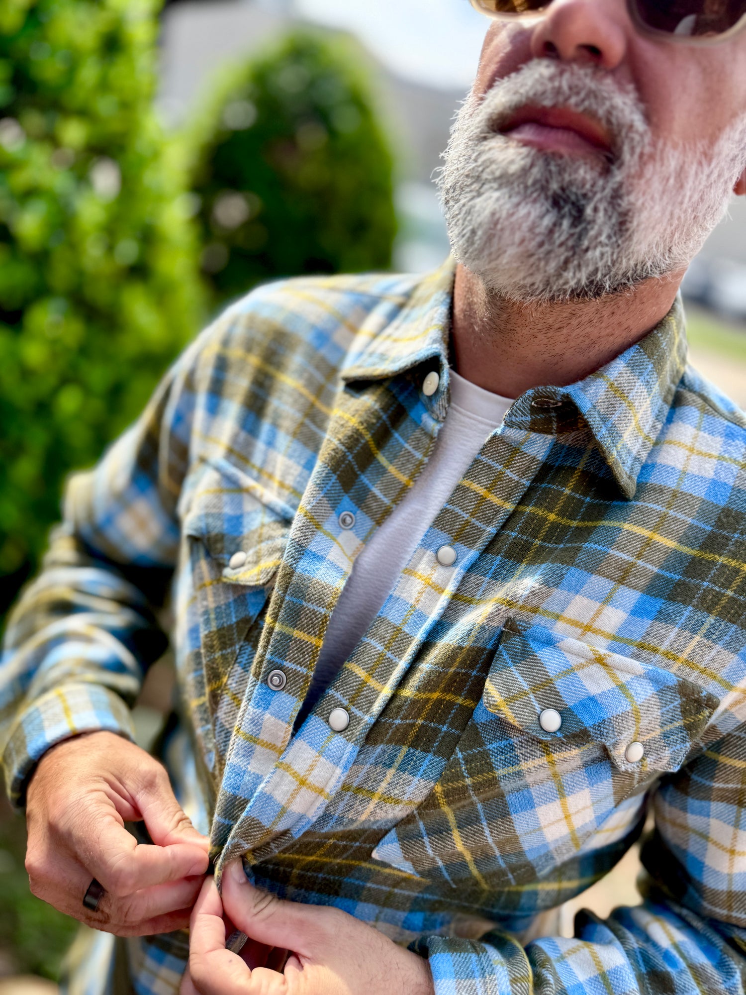 WASHED FLANNEL PEARLSNAP SHIRT