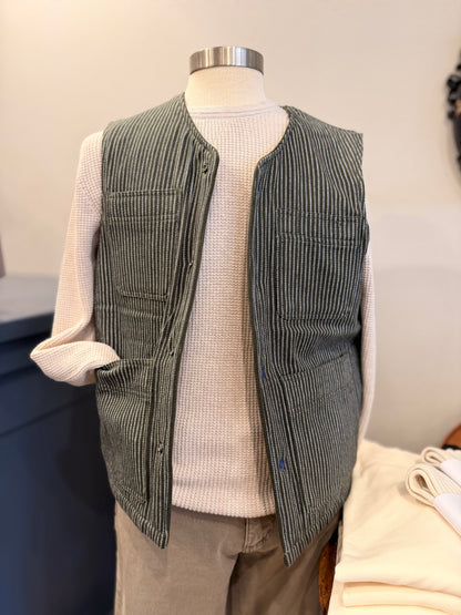 REVERSIBLE UTILITY VEST