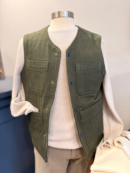 REVERSIBLE UTILITY VEST