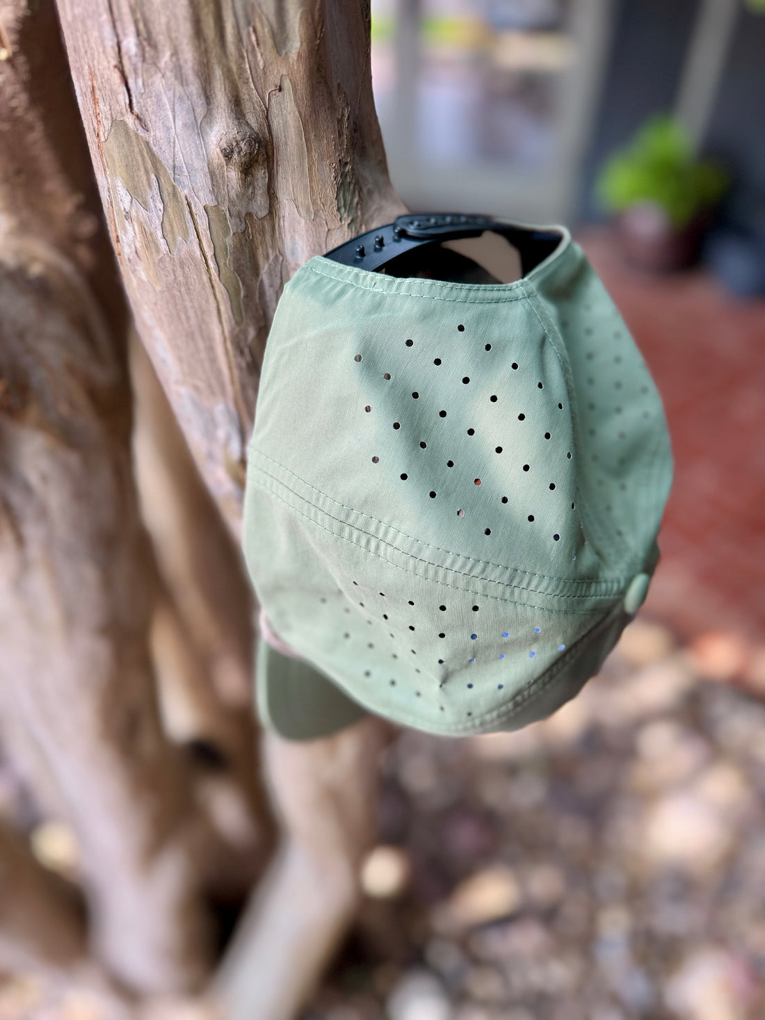 BANNER PATCH SHOP HAT