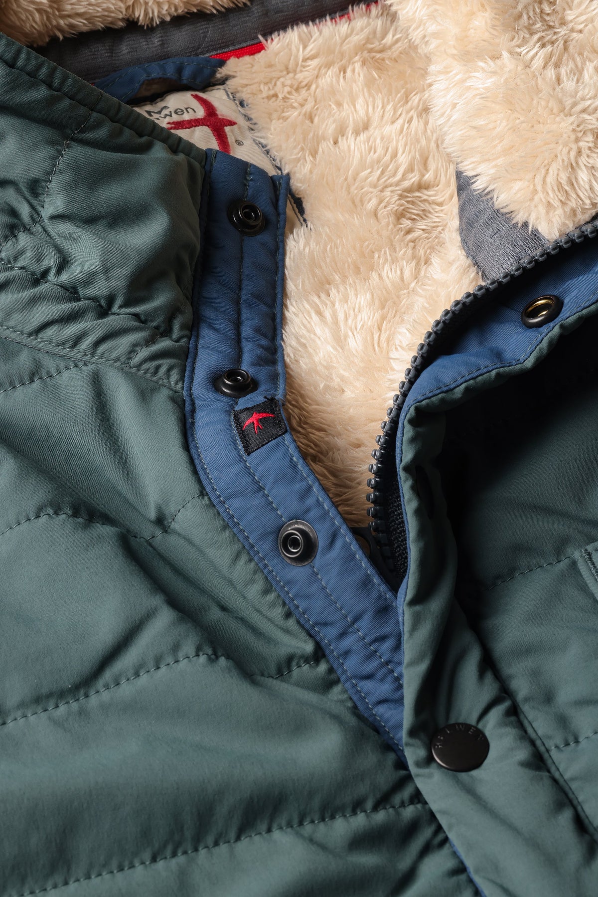 QLTD SUPERFLEECE POPOVER