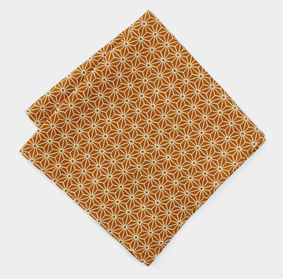 POCKET SQUARE