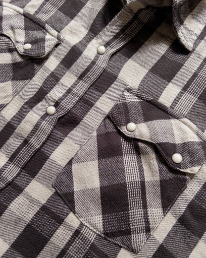 WASHED FLANNEL PEARLSNAP SHIRT