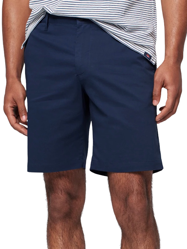 MOVEMENT CHINO SHORT